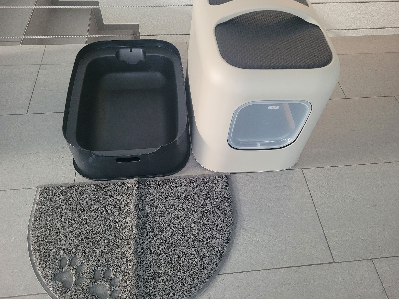 Rotho WC: Katzenklo mit Matte, guter Zustand – D'occasion à Glattfelden par lepi01 1