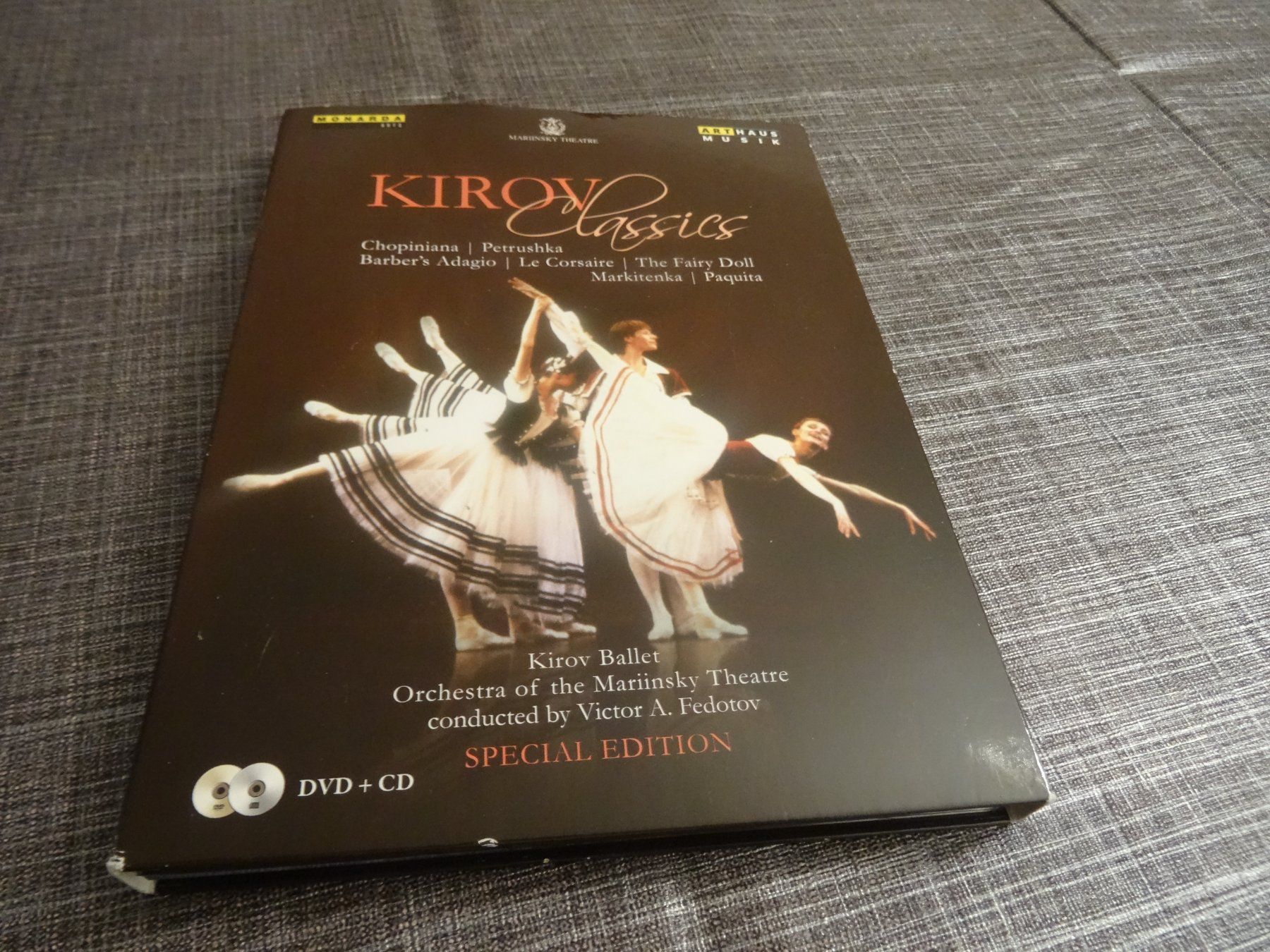 Tutti i DVDs: Kirov Classics - Ballett DVD + CD Special Edition – Usato da Olten venduto da Disc-Ausverkauf