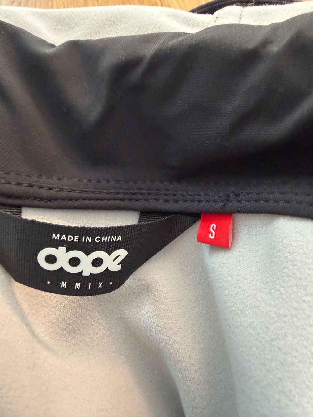 Dope Jacken: Snowboardjacke DOPE Grösse S – Gebraucht aus Bönigen von Evelyne_0303 3