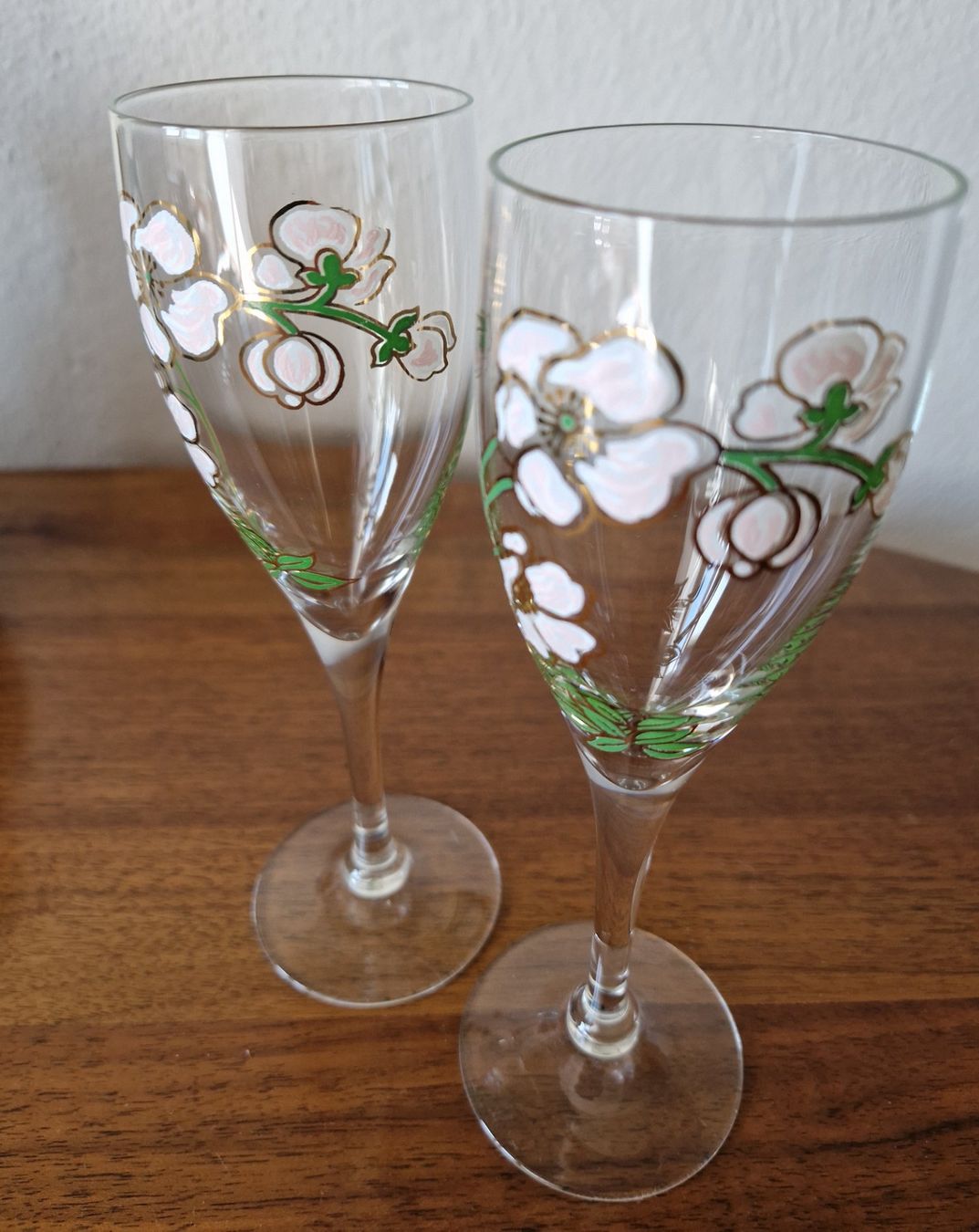Bicchieri: 2 Champagner Flöten Perrier.-Jouet,  Handbemalt – Usato da Bern venduto da Antikbatik