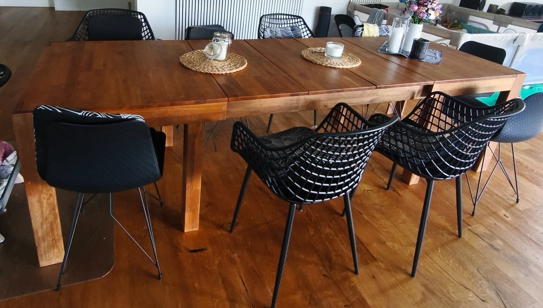 Tische: Esstisch ausziehbar Eiche Massiv Holz – Gebraucht aus Zeglingen von _CraZy_AngeL 6