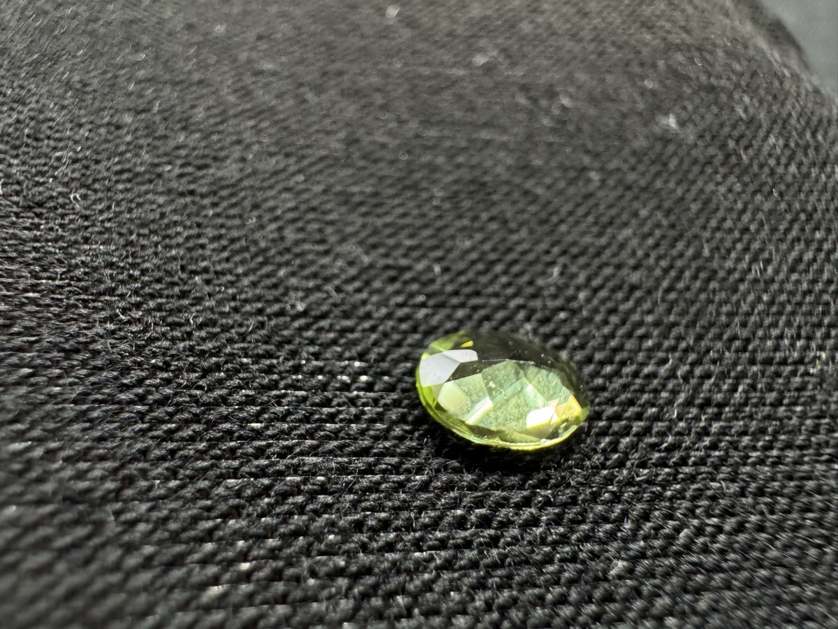Pietre preziose: Peridot, facettiert, 0.6ct, 5 x 7 mm – Nuovo e nell'imballaggio originale da Wängi venduto da Horus_Stone 3