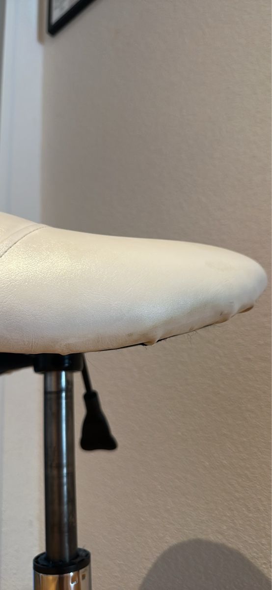 Hocker: Sattelhocker  – Gebraucht aus Illnau von ais_qm7t 2