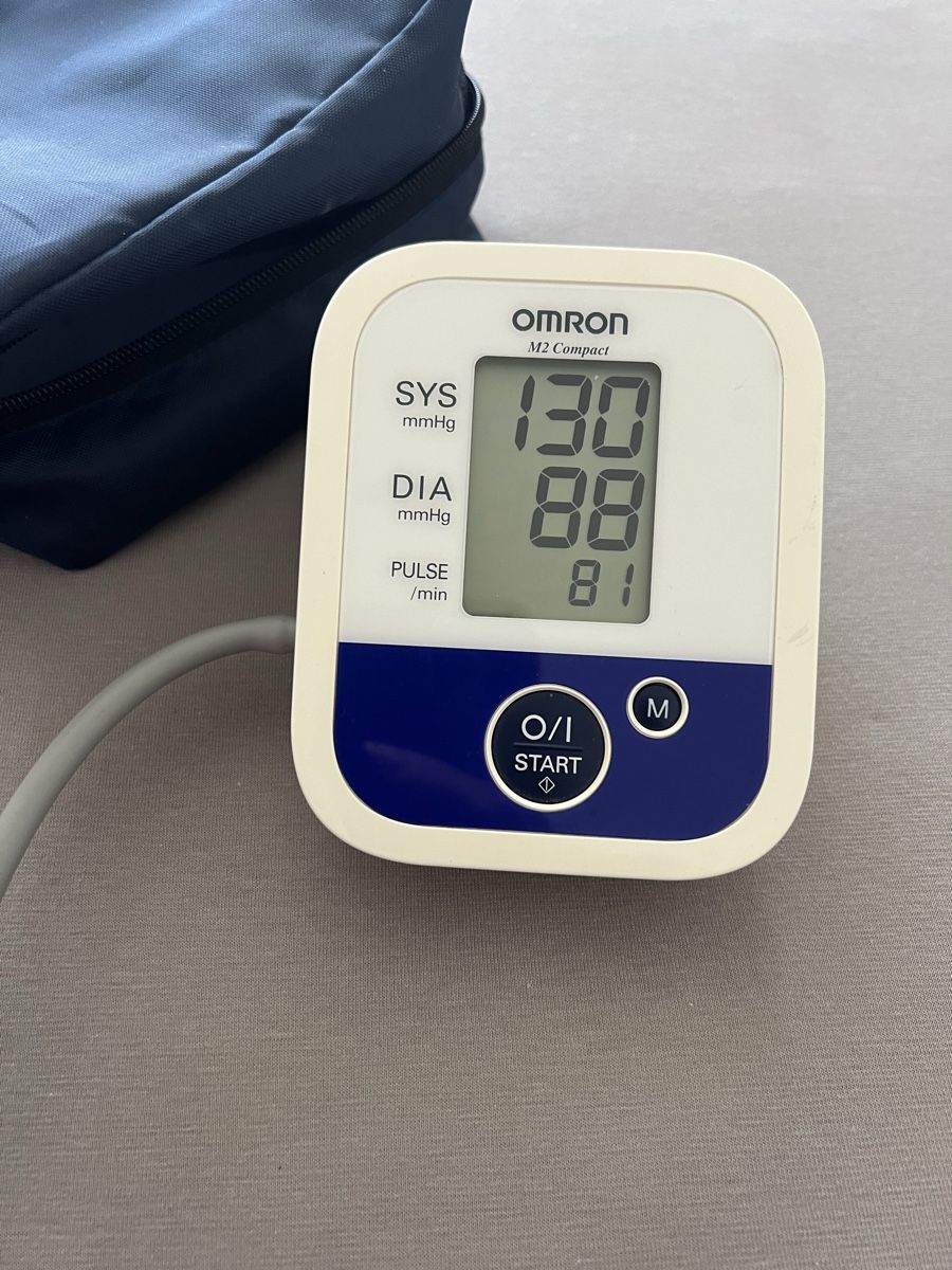 Omron Misurare: NEUWERTIG**OMRON BD MESSGERÄT**PREISWERT*** – Nuovo (secondo la descrizione) da Zürich venduto da Ceca52 4
