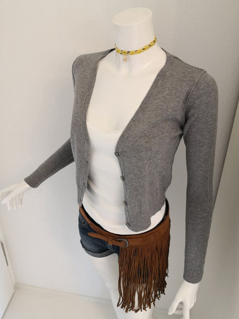 Mango Giacche: 🤩MANGO STRICK-JACKE GRAU KURZ NEU – Nuovo (secondo la descrizione) da Olten venduto da Naja-Twins-Twins 8