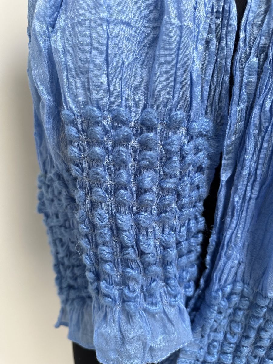 Foulard & Sciarpe: Schöner glänzender Crash-Schal in blau – Nuovo (secondo la descrizione) da Münsingen venduto da Innchen 2