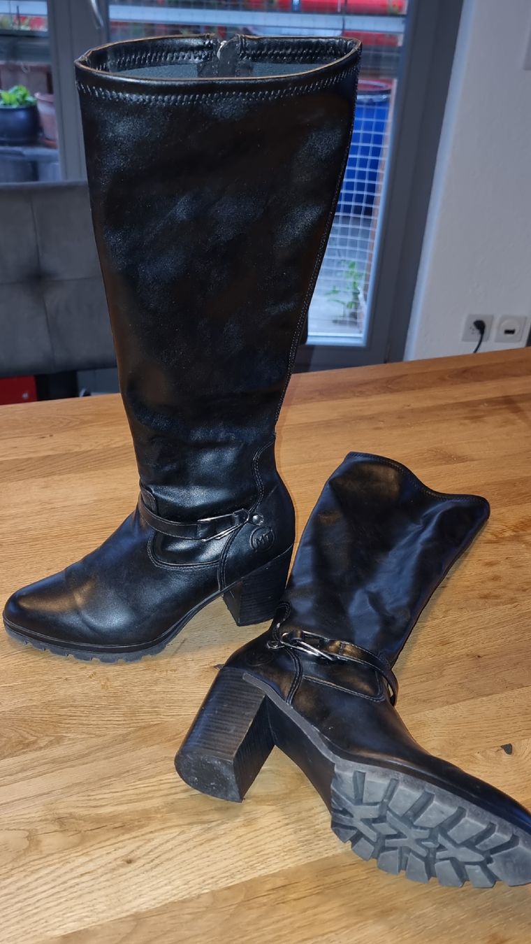 Scarpe da donna: Stiefel Marco Tozzi, schwarz, Grösse 41 – Usato da Widnau venduto da ani-124 1