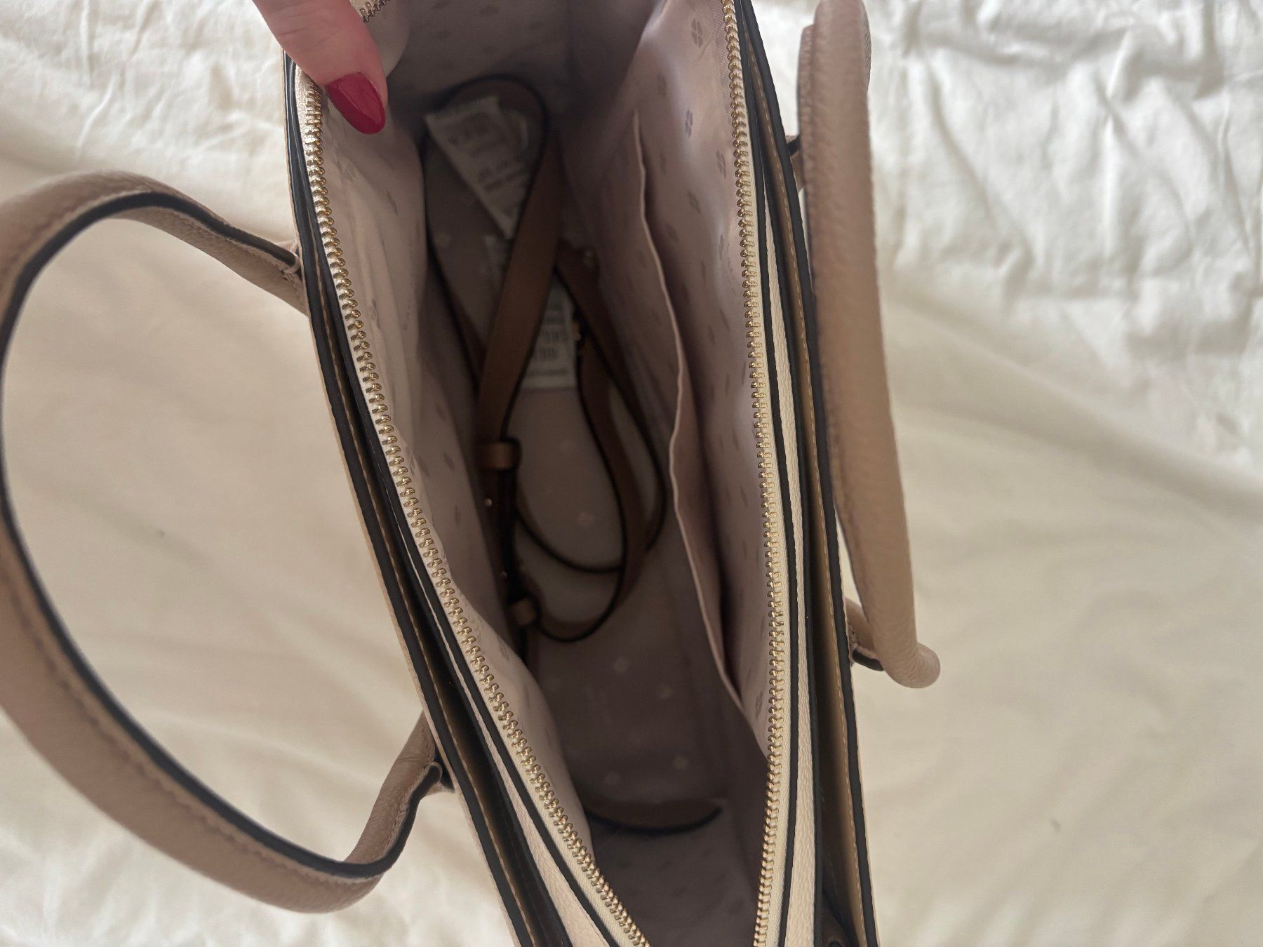 Kate Spade Taschen für Damen: Kate Spade KNOTT Commuter Bag – Neu (gemäss Beschreibung) aus Lausanne von kat_d5rs 1