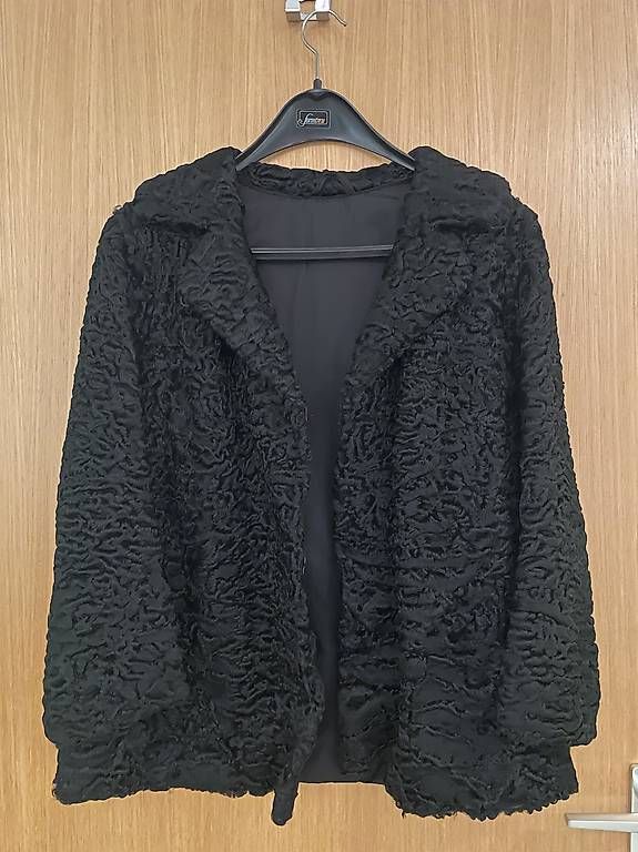 Jacken: Persianer Jacke, Grösse 38 – Gebraucht aus Güttingen von ChCoridass