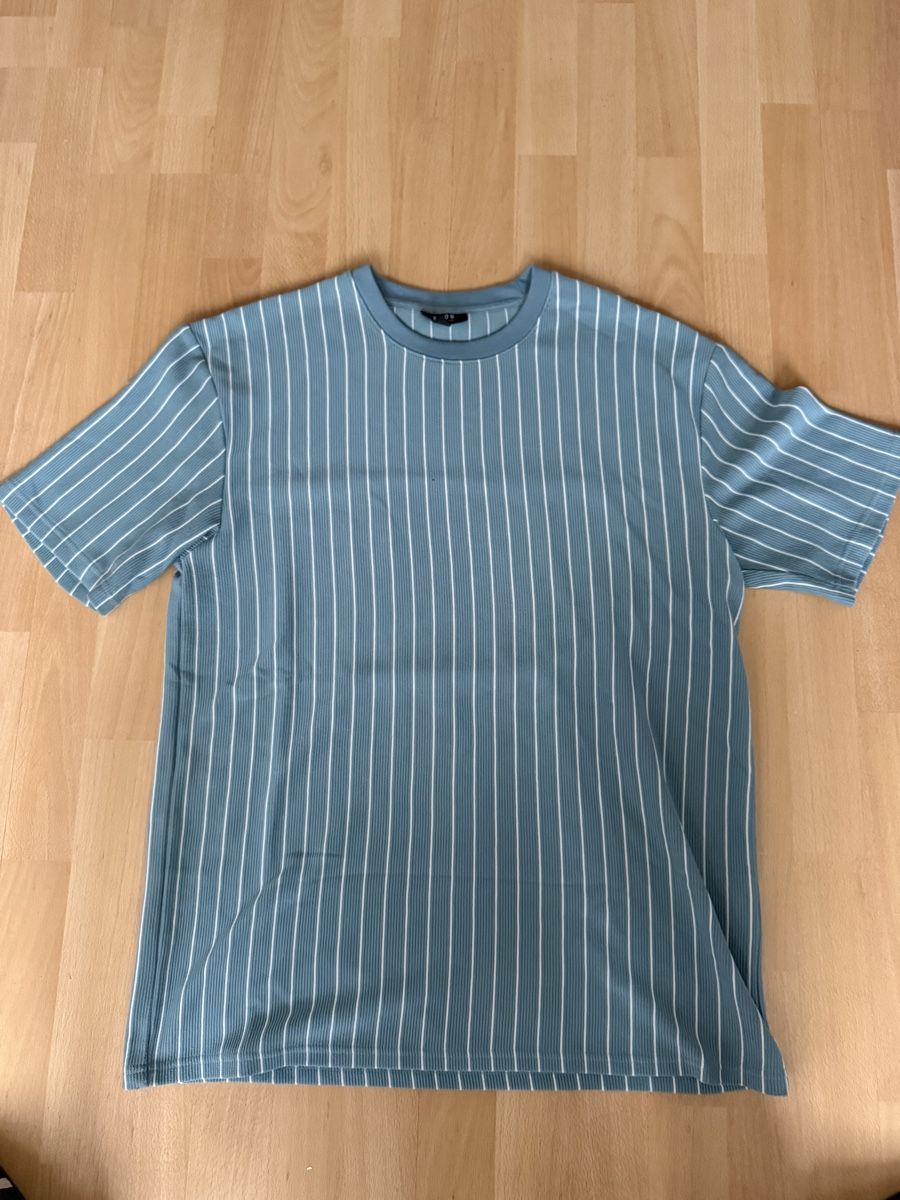 T-shirt: T-Shirt – Usato da Muhen venduto da marc1995