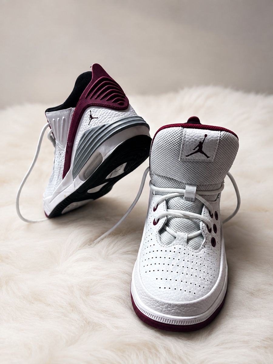 Jordan Scarpe da uomo: Jordan Schuhe – Usato da Dübendorf venduto da sch_p5sf