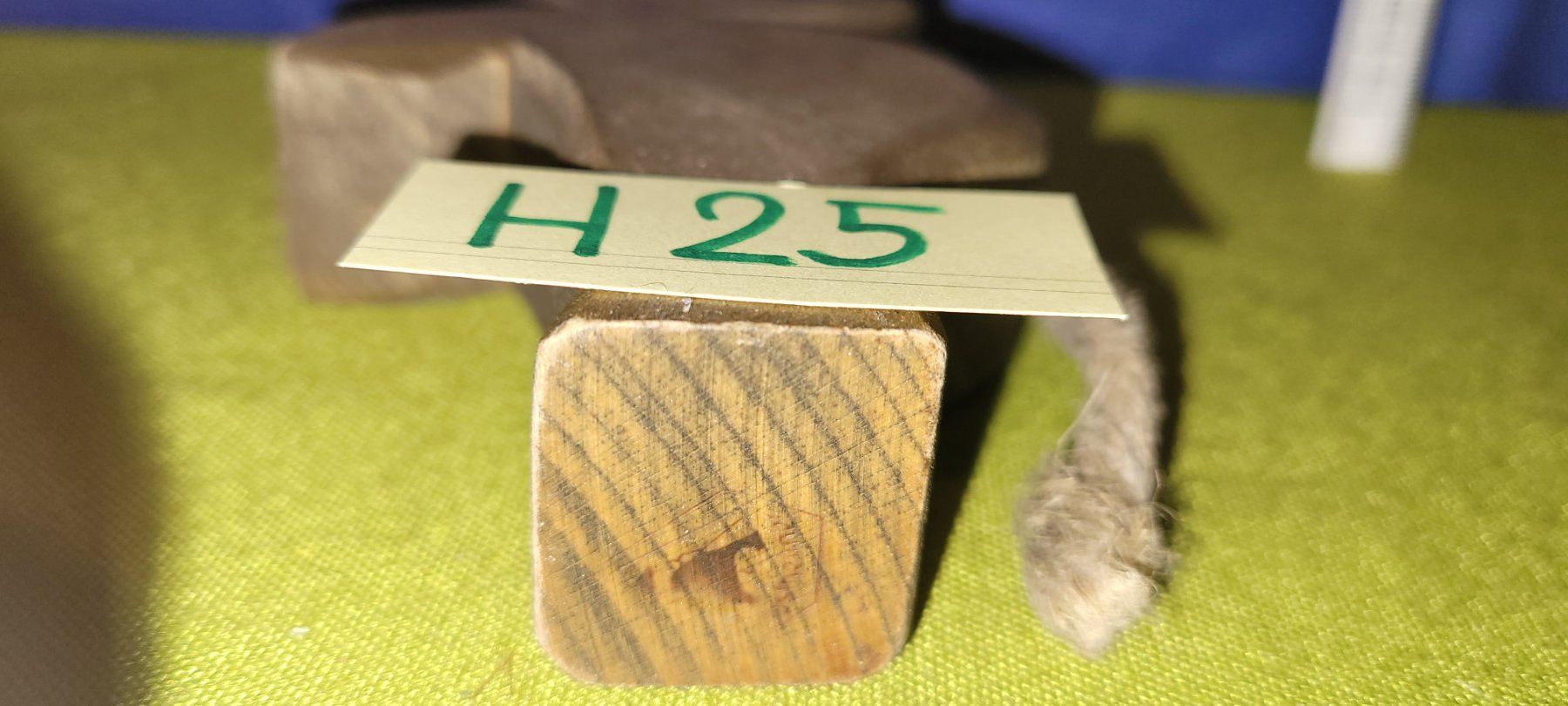 Ostheimer Giocattoli: Ostheimer Holztier H25 – Usato da Aarberg venduto da Fink010 2