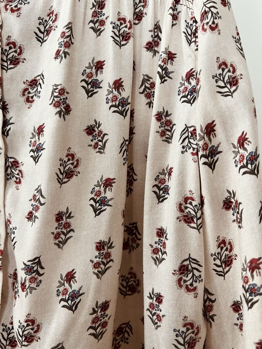 Zara Camicette, T-shirt & Top: Zara 116 Bluse Hemd beige Blumen – Usato da Burgdorf venduto da rulan 3