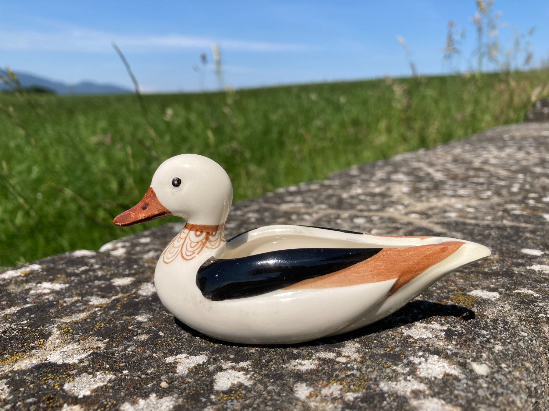 Statuette: KERAMIK  ENTE  SCHÄLCHEN  SCHMUCKSCHÄLCHEN RINGABLAGE – Usato da Subingen venduto da Etageren 2