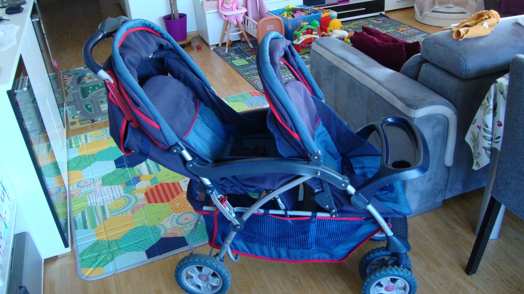 Carrozzine: Poussette double pliable avec les 2 sièges réglables – Usato da Onex venduto da 2fast4you.pi 4