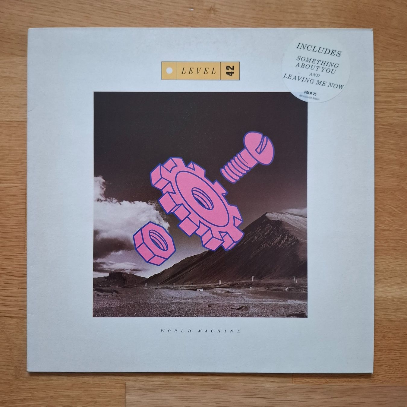 Schallplatten: Level 42 - World Machine – Gebraucht aus Arbon von pendulum
