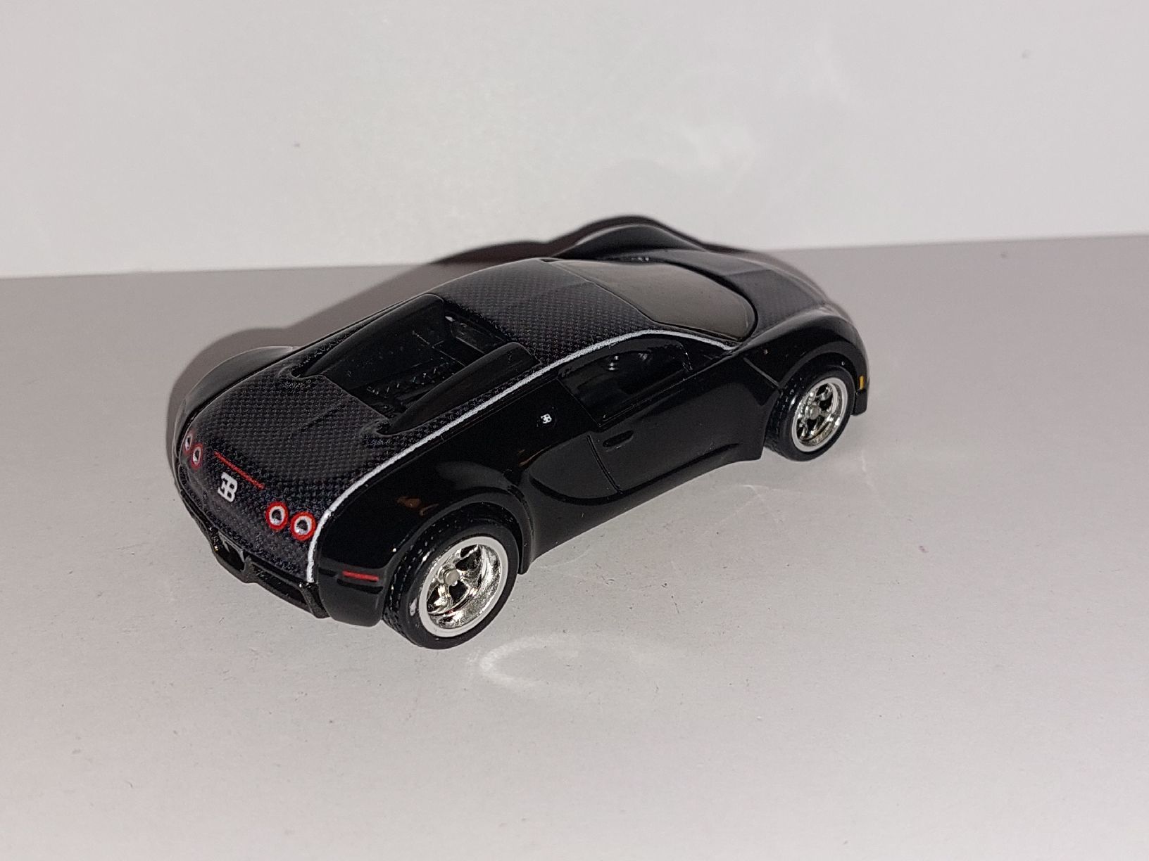 Hot Wheels Modellini d'auto: Hot Wheels Premium Bugatti Veyron – Usato da Reinach BL venduto da vwbora75 5