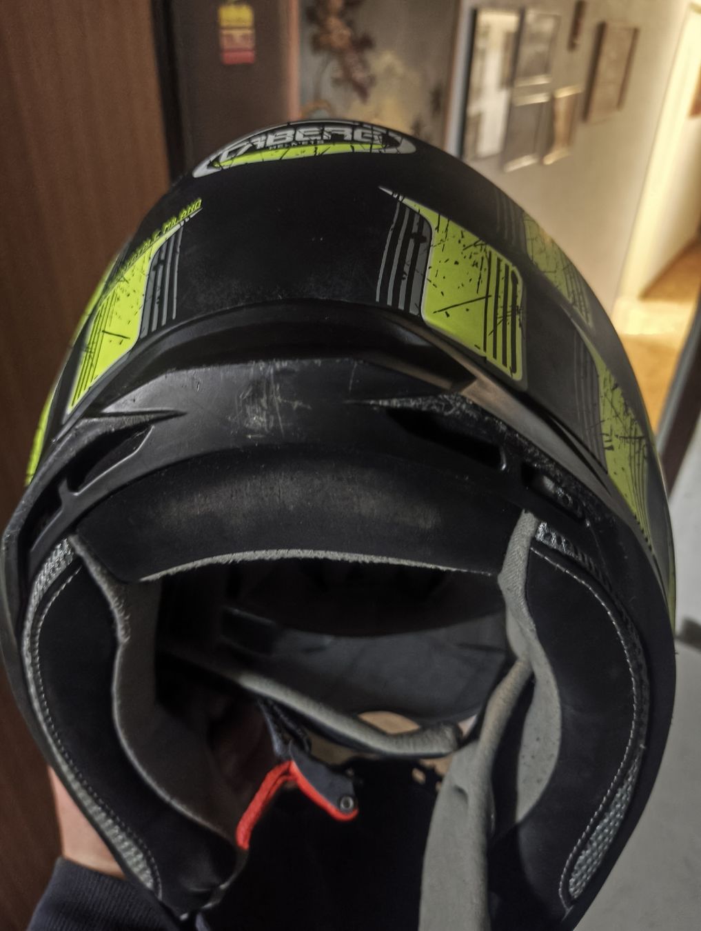 Casques & visières: motorradhelm caberg – D'occasion à Läufelfingen par sim_fr2v 4