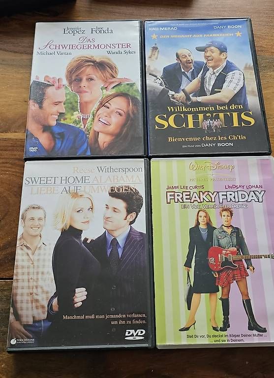 Tutti i DVDs: 4 DVDs Komödien – Usato da Appenzell venduto da San-cu