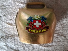 Herzige kleineSchweizer Kuhglocke Souvenir Metall gebraucht