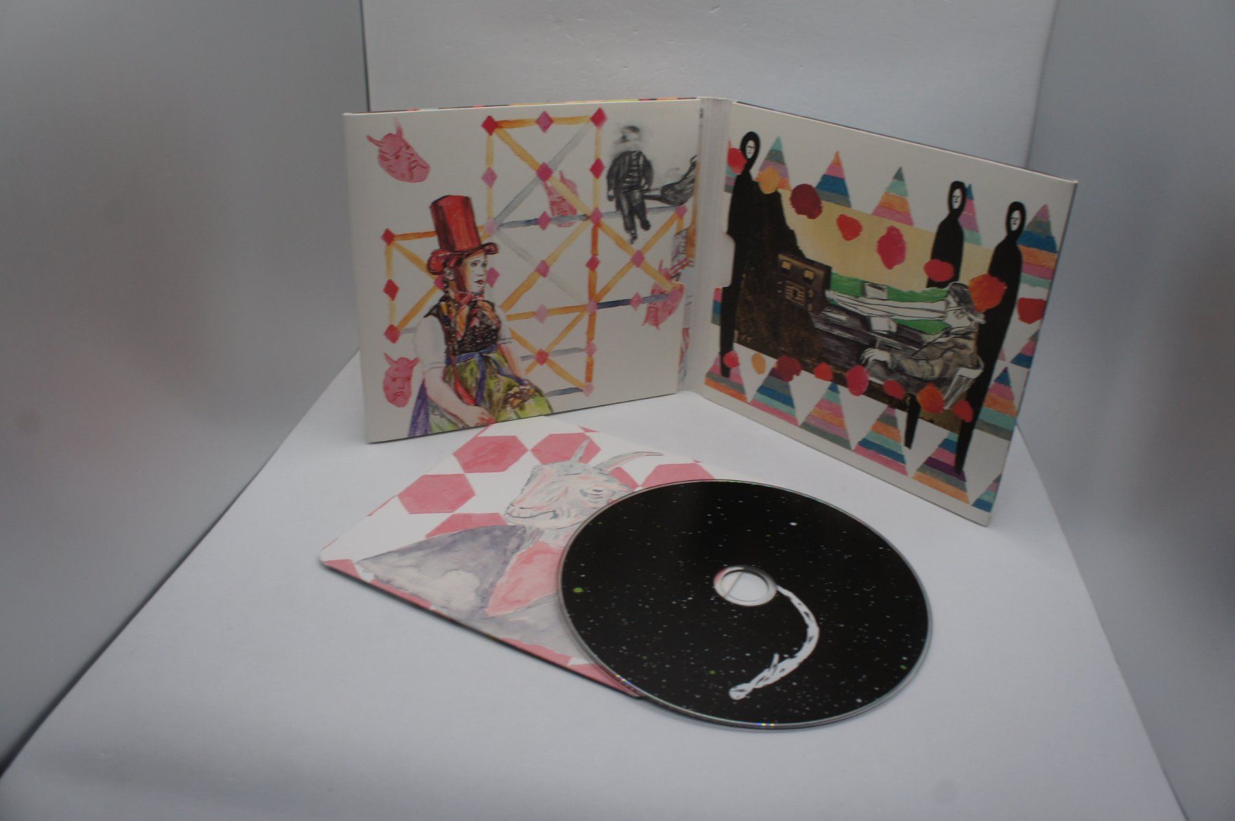 CD: CD Wolf Parade – At Mount Zoomer – Usato da Ernetschwil venduto da luisvonerni 1
