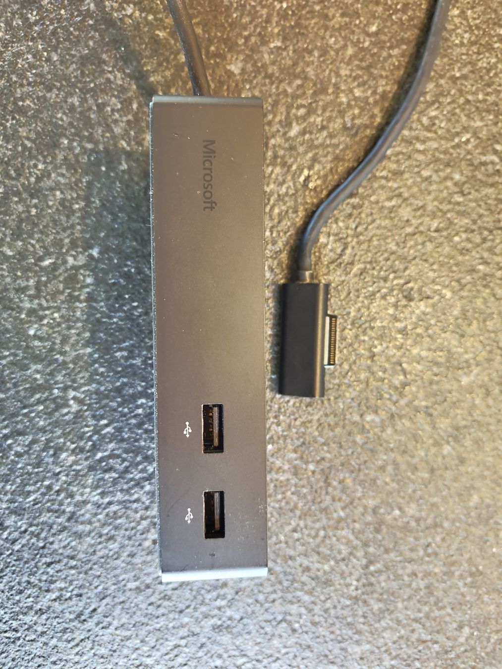 Microsoft Docking station: Surface (Book) Dockingstation inkl. Stromadapter – Usato da Krattigen venduto da verslaan 2
