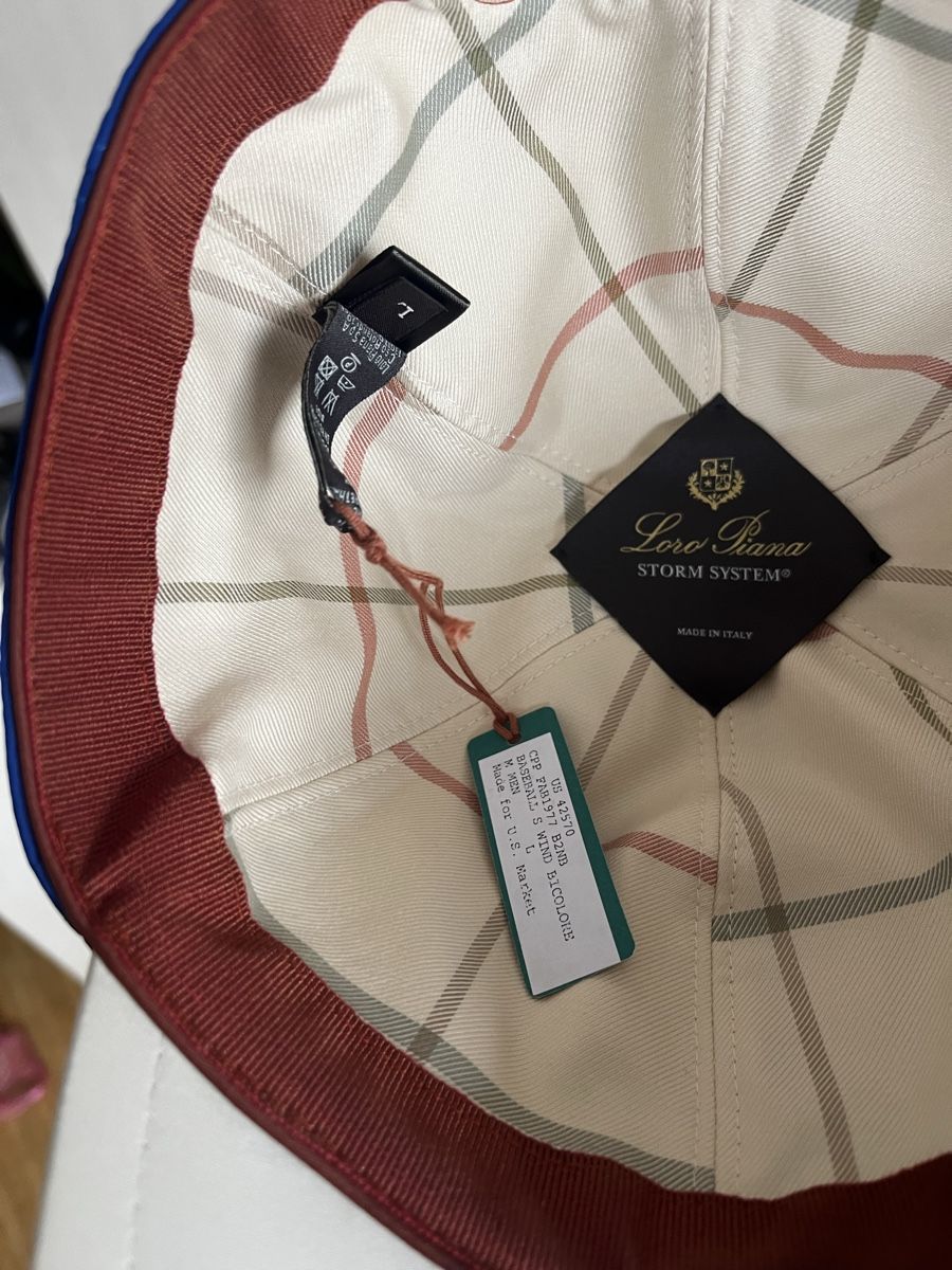 Loro Piana Copricapi, berretti & cappellini: Loro Piana Cap Blue NEW – Nuovo e nell'imballaggio originale da Genève venduto da 3M_JR 2
