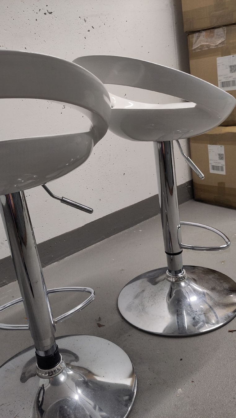 Sgabelli: Barhocker Höhenverstellbar – Usato da Glattpark(Opfikon) venduto da gia_55rs 2