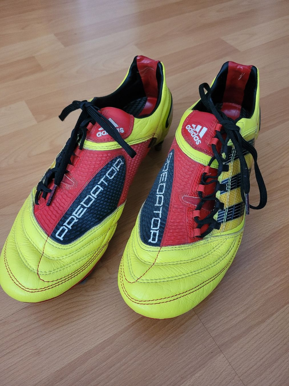 Adidas Herrenschuhe: Fussballschuhe Predator Adidas Gelb – Gebraucht aus Solothurn von