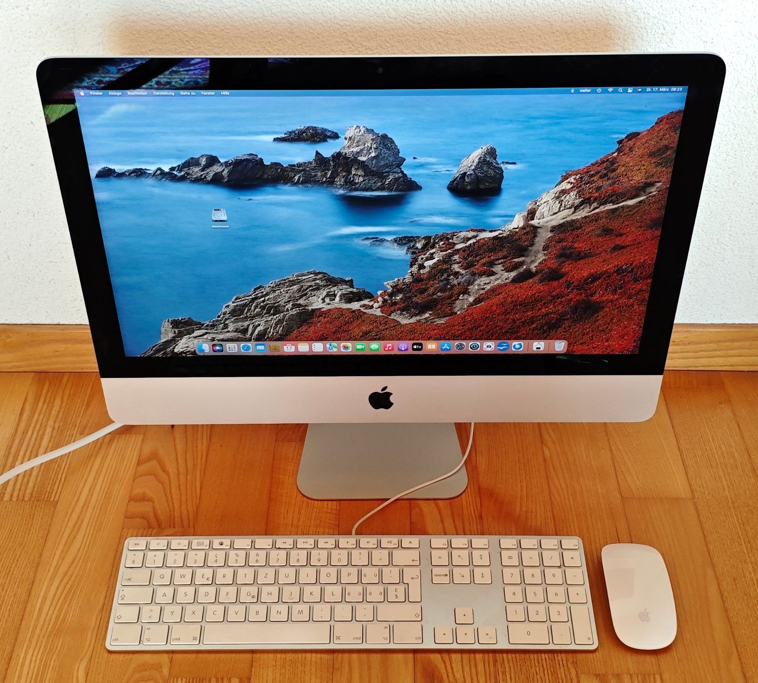 Apple PC: iMAC 21.5", Late 2015 – Usato da Weggis venduto da al_lago_23