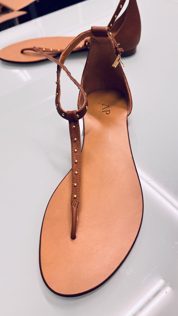 Scarpe da donna: Sandalen, echt Leder Grösse 39 neu – Nuovo (secondo la descrizione) da Fällanden venduto da Limousinenswiss 3