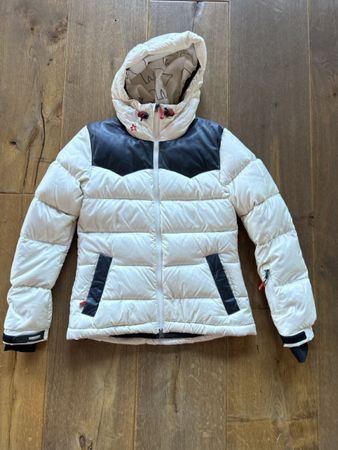 Perfect Moment Ski Jacket Size XS