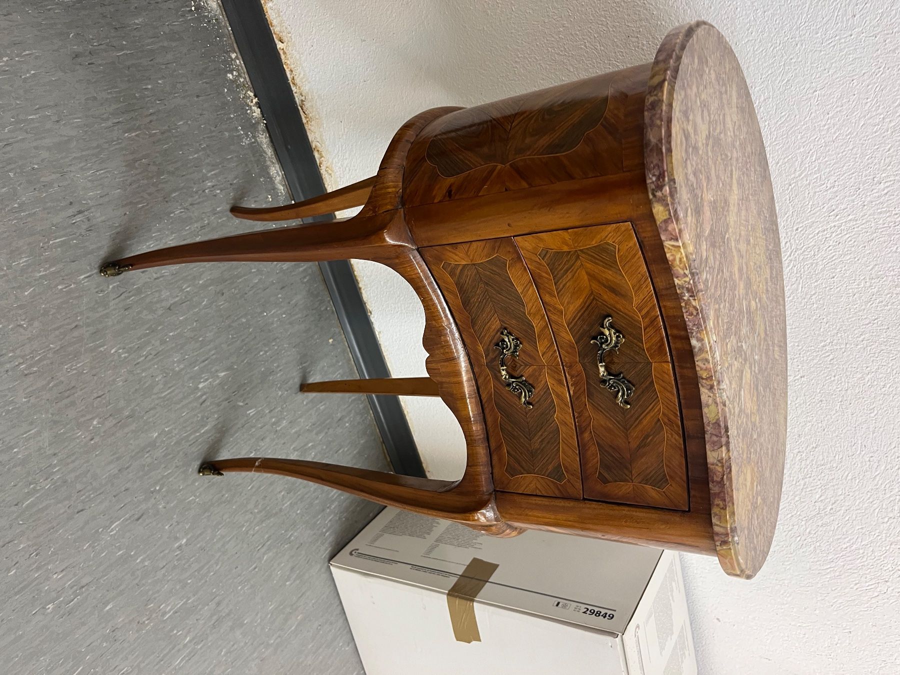 Tables: Beistelltisch / Table d'appoint – D'occasion à Zürich par Hphn