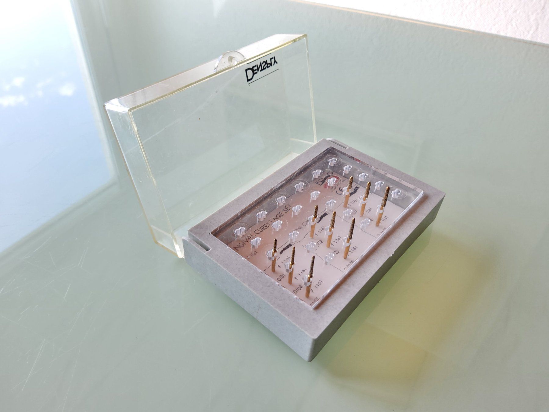 Tutti gli attrezzi: Coffret de fraises Dentsply Maillefer – Usato da Malleray venduto da Broc-Mo 3