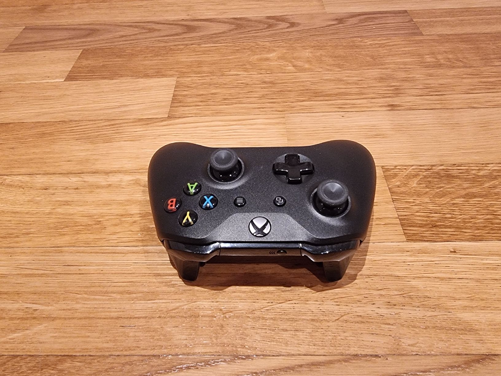 Microsoft Controller: XBOX CONTROLLER mit SPECIAL EDITION – Usato da Einsiedeln venduto da HabaschCH 5
