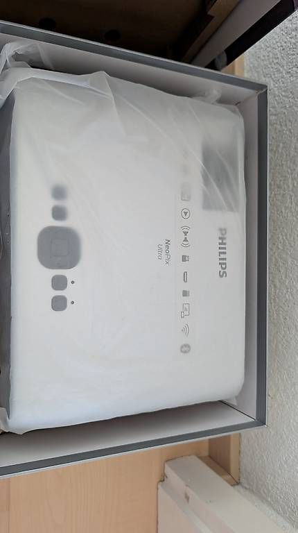 Videoprojektoren: Philips NeoPix Ultra mini projector – Gebraucht aus Epalinges von GrosseStrasse1066 1