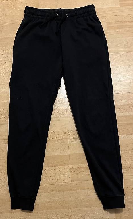 Hometrainer: H&M Trainer schwarz – Usato da Wallisellen venduto da dpn_zlh9