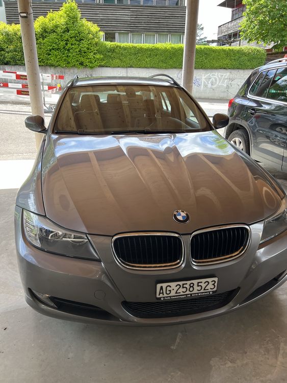 BMW 318i Touring