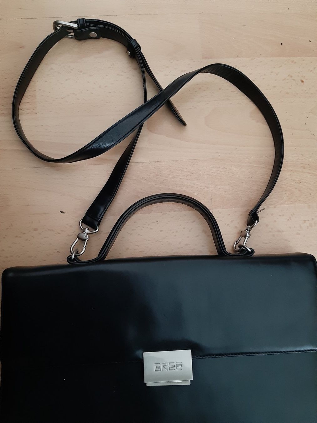 Bree Borse da donna: Handtasche Bree – Nuovo (secondo la descrizione) da Turgi venduto da Lenggin 1