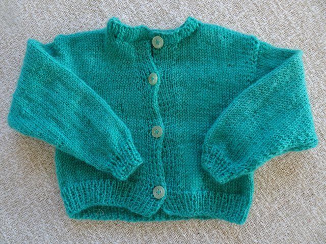 Puppen: Puppen-Pullover 5 Stück, handgestrickt – Gebraucht aus Berikon von Splendida43 2