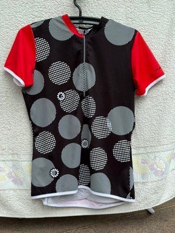 Canottiere & Pantaloni: Rad Trikot Damen, 4 Stück – Usato da Oberdorf BL venduto da Simba72 3