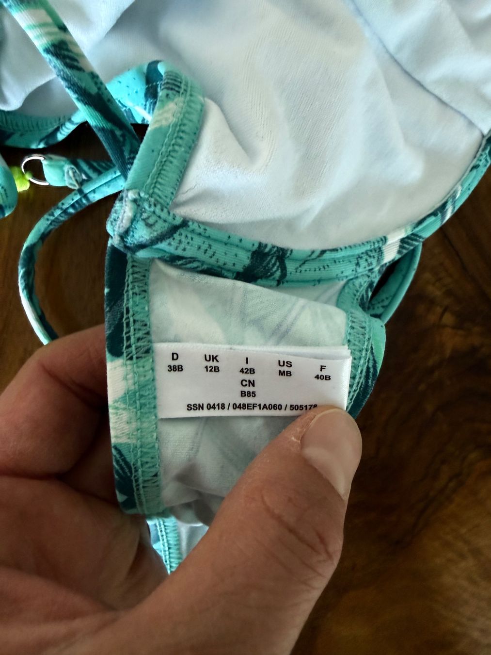 Esprit Costumi da bagno & Bikini: Bikini, Esprit, Oberteil Grösse 38B, Hose Grösse 40 – Usato da Haslen AI venduto da s176 3