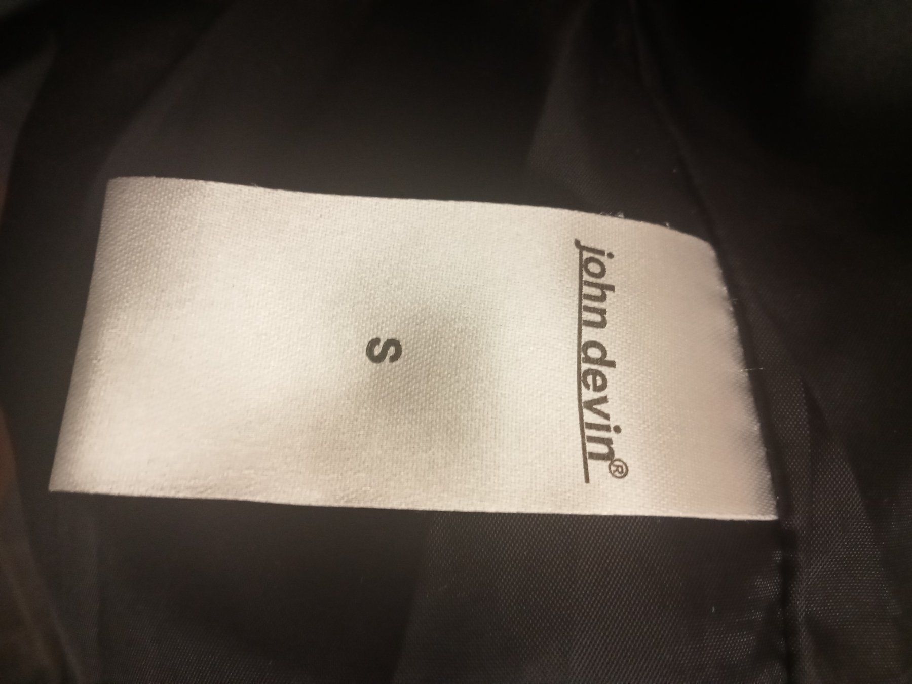 Jacken: Jacke John Devin – Gebraucht aus Alpnach Dorf von ake-7x7v 2