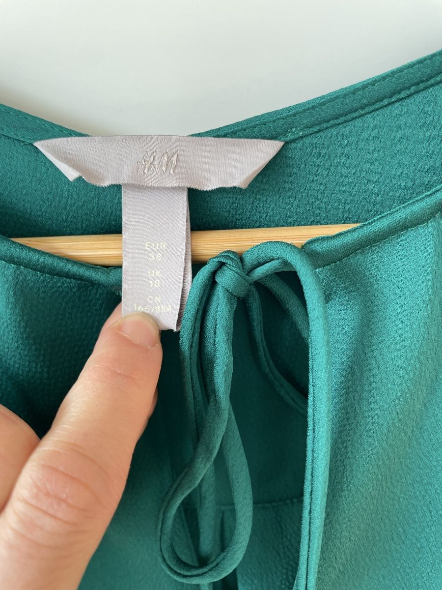 H&M Camicette: H&M Bluse, tannengrün, Gr. 38 – Usato da Neukirch an der Thur venduto da bee88 1