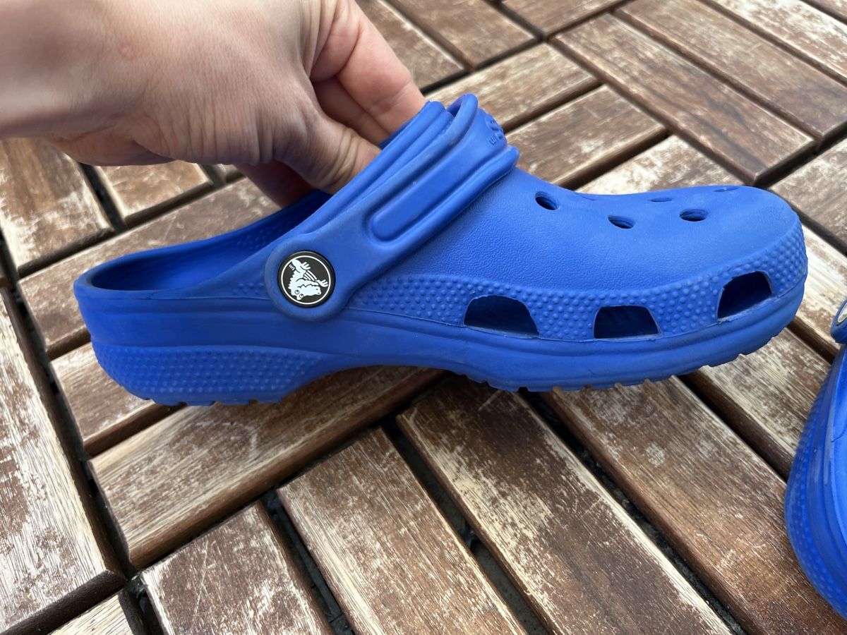 Crocs Scarpe per ragazzi: Original Crocs Clogs blau Gr. 35 – Usato da Jona venduto da Good_luck_ 3