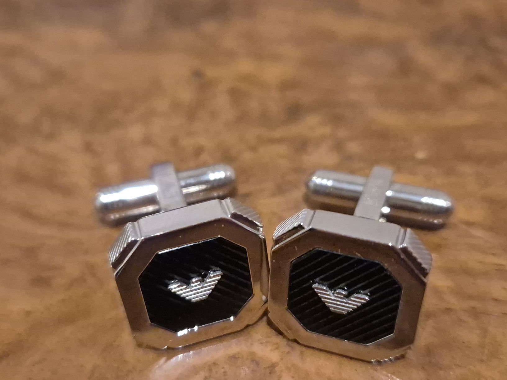 Armani Gemelli: Emporio Armani Cufflinks - Stylish – Nuovo (secondo la descrizione) da Basel venduto da and_zvv7