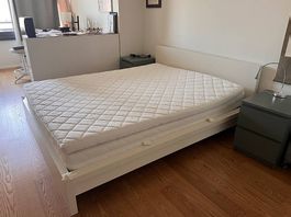 Weisses Ikea Bett MALM 160x200cm