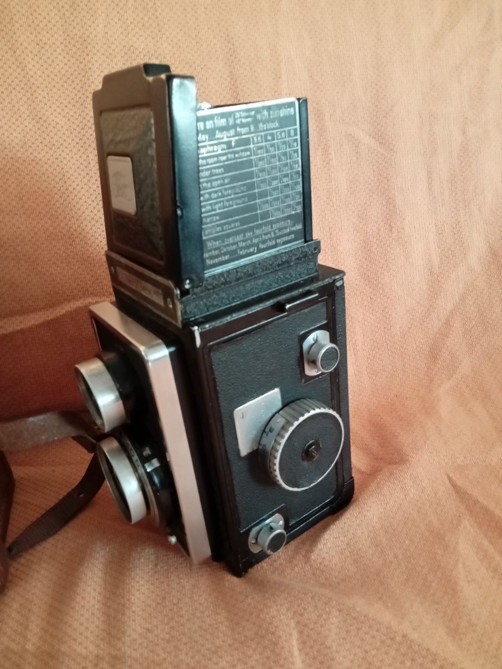 Zeiss Fotocamera: ZEISS IKON IKOFLEX I . – Usato da Biel / bienne venduto da Sarouch9 3