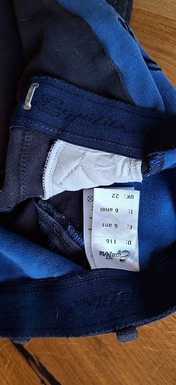 Kleiderpakete & -sets: Chaps equitazione bambini / Kinder Reitchaps und Reithose – Gebraucht aus novaggio von chantalstuebi 1