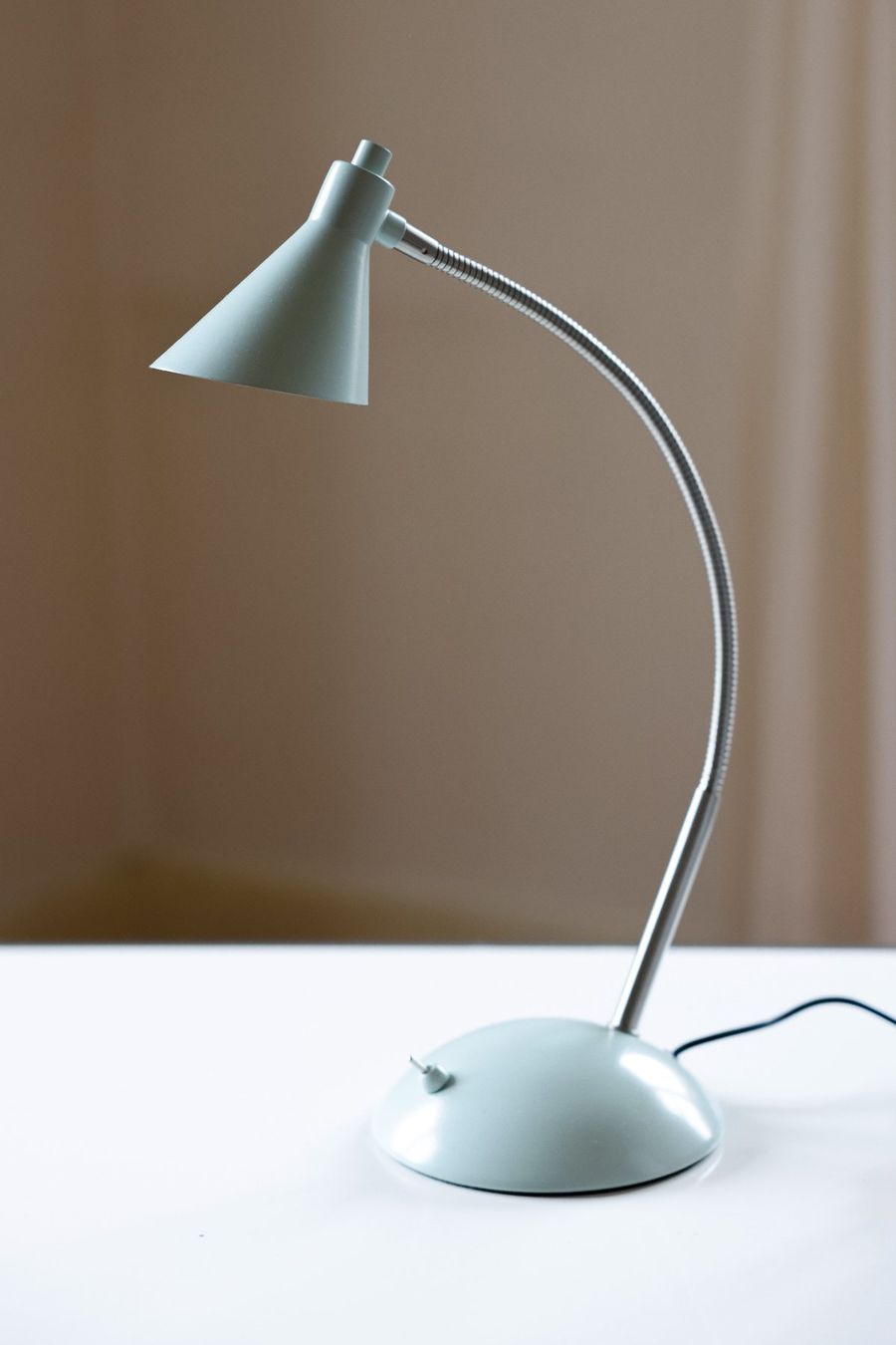 Lampade: Tischlampe, Midcentury Style, LED – Usato da Zürich venduto da vitty